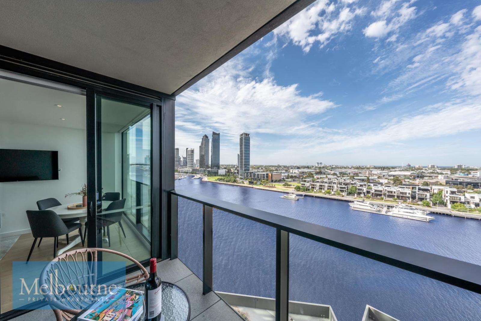Melbourne Private Apartments - Collins Wharf Waterfront, Docklands Exterior photo